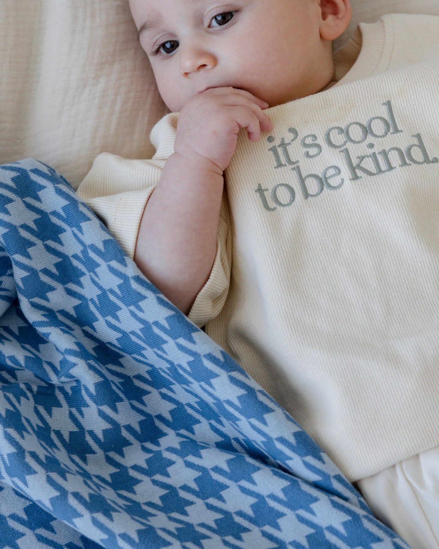 Macro Houndstooth Blanket in Blue - Baby Blankets at Louie Meets Lola