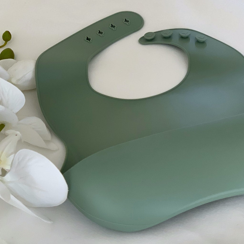 No Mess Silicone Bib - Buy Nursing & Feeding at Louie Meets Lola