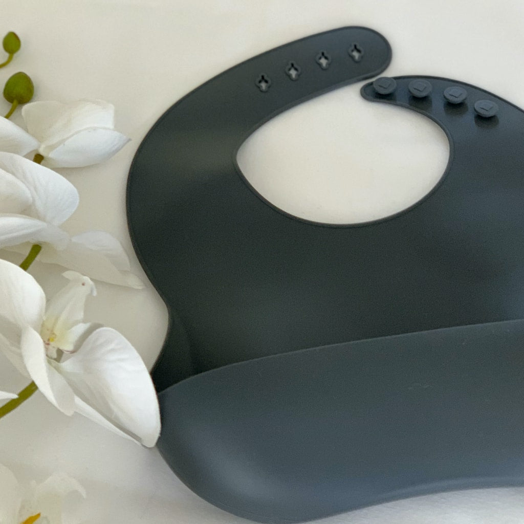 No Mess Silicone Bib - Buy Nursing & Feeding at Louie Meets Lola