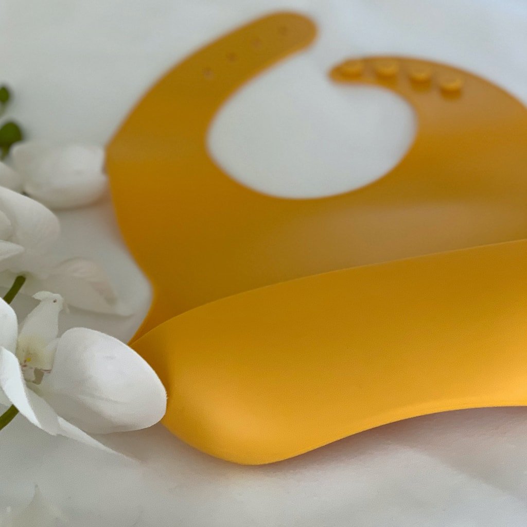 No Mess Silicone Bib - Buy Nursing & Feeding at Louie Meets Lola