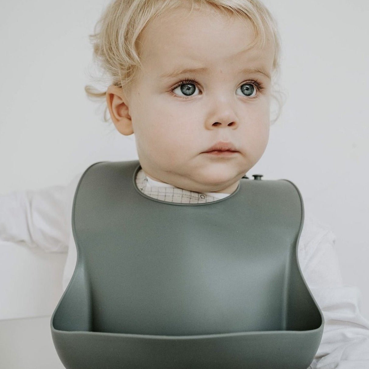 No Mess Silicone Bib - Buy Nursing & Feeding at Louie Meets Lola