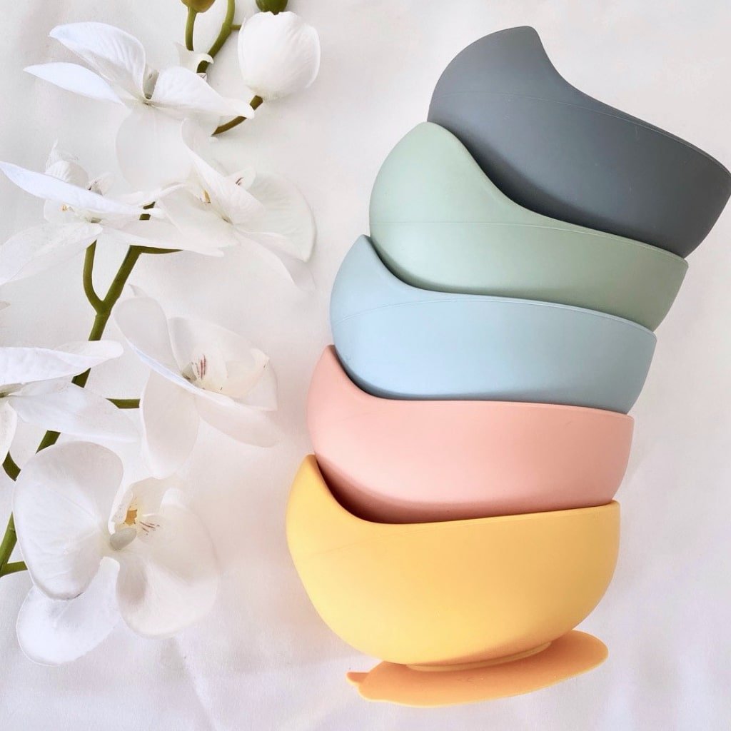 No Mess Suction Bowl - Baby Bowls at Louie Meets Lola