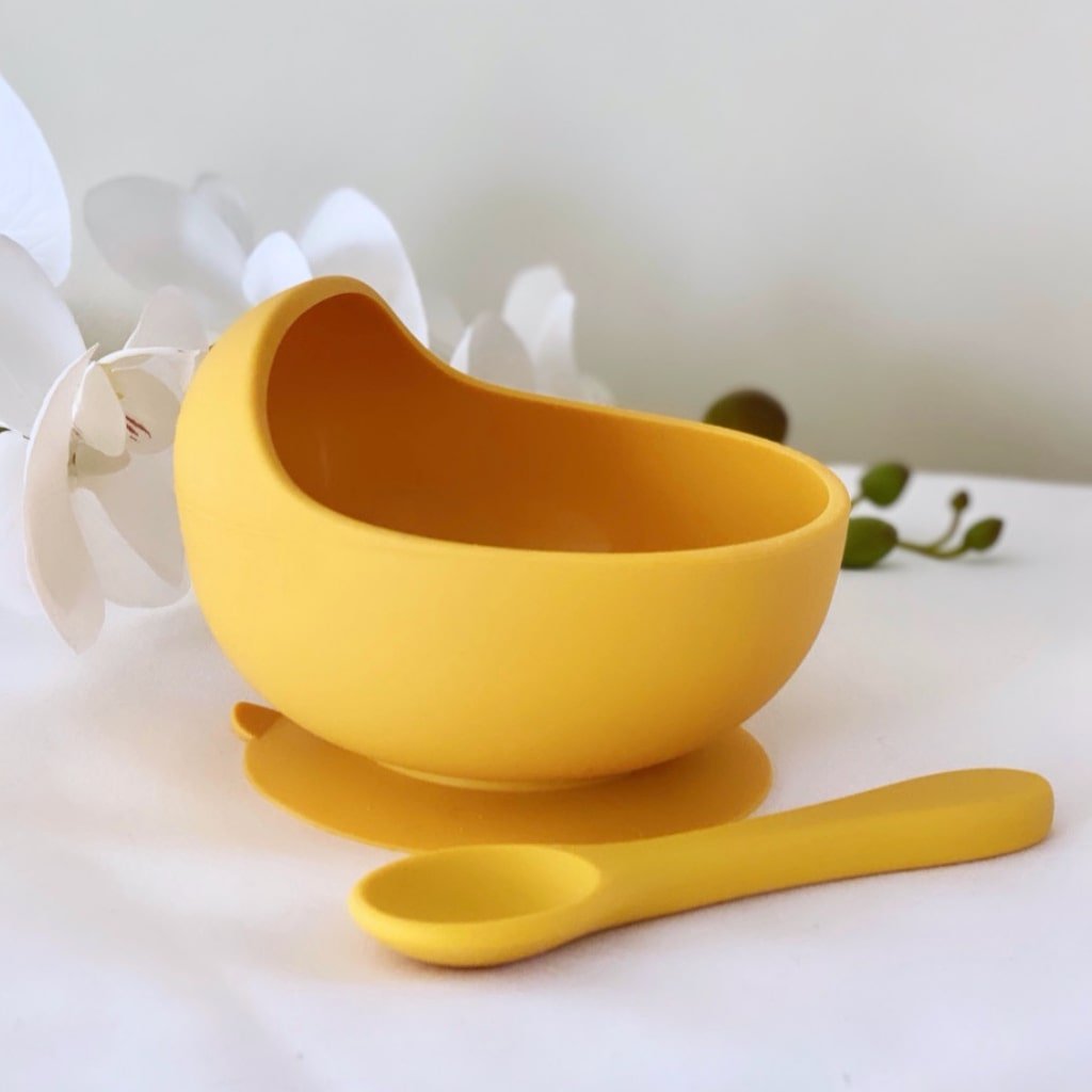 No Mess Suction Bowl - Baby Bowls at Louie Meets Lola