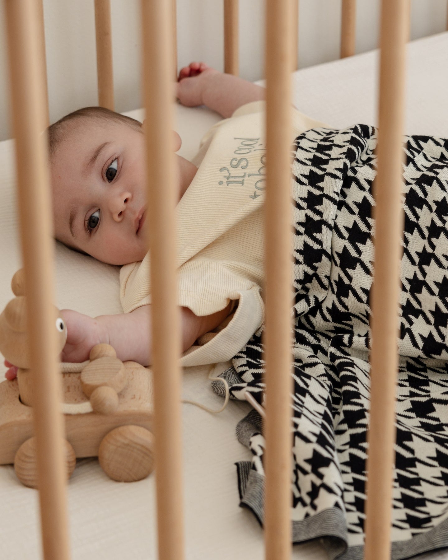 Macro Houndstooth Blanket in Black - Baby Blankets at Louie Meets Lola