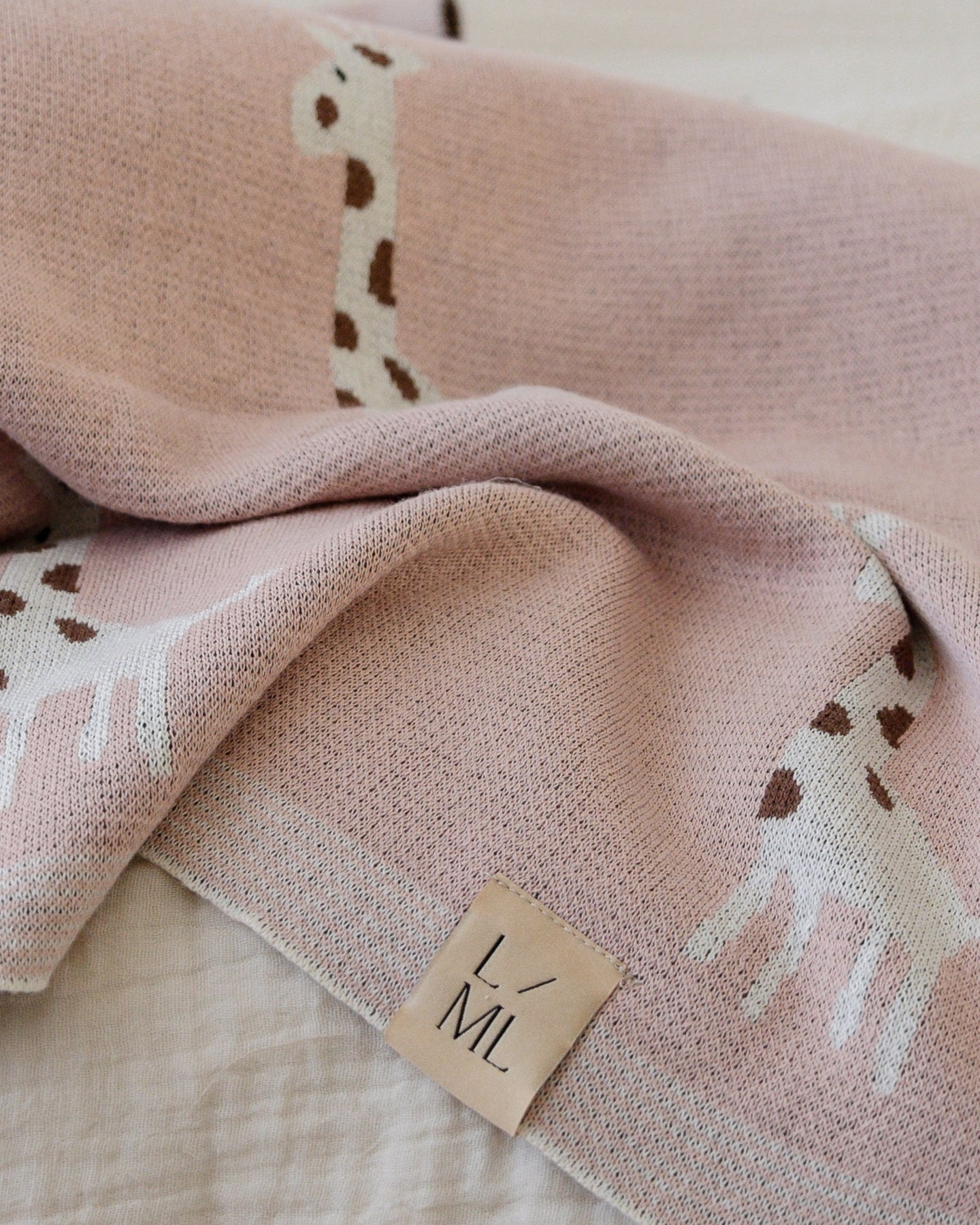 Geoff the Giraffe Blanket in Pink - Baby Blankets at Louie Meets Lola