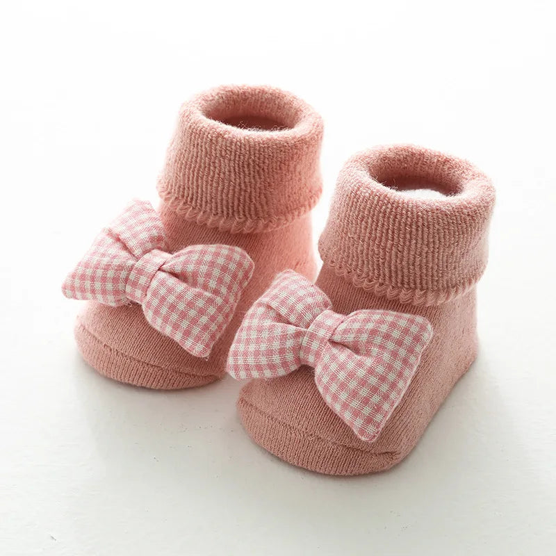 Gingham Bow Socks - Baby Socks at Louie Meets Lola