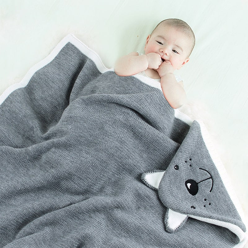 Bear Hooded Blanket - Baby Blankets at Louie Meets Lola
