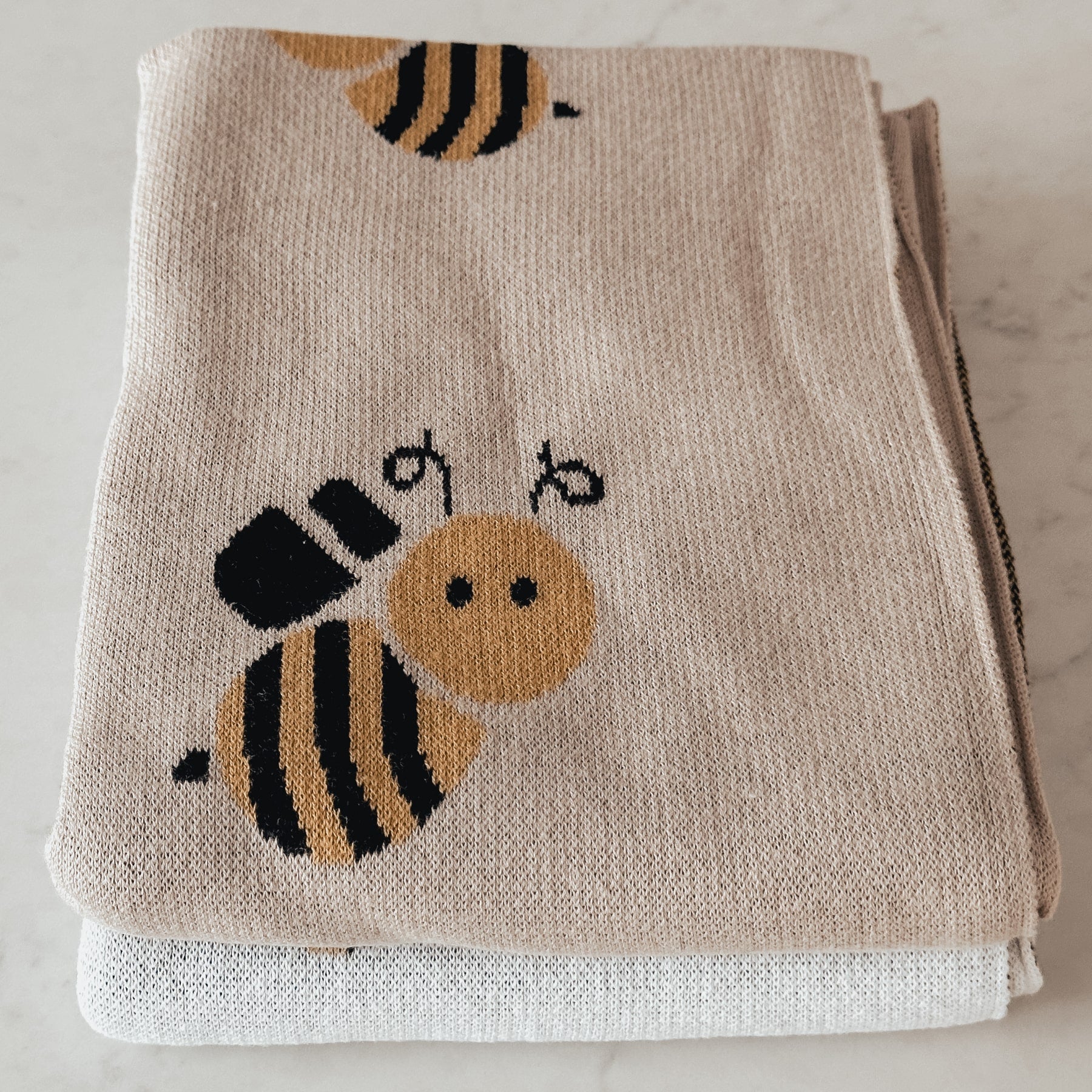 Busy Bee Baby Blanket - Baby Blankets at Louie Meets Lola